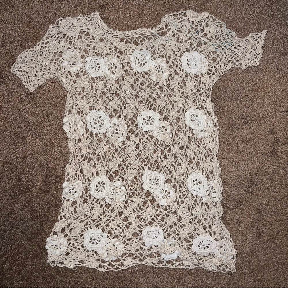 Source Unknown Beige Crochet Top